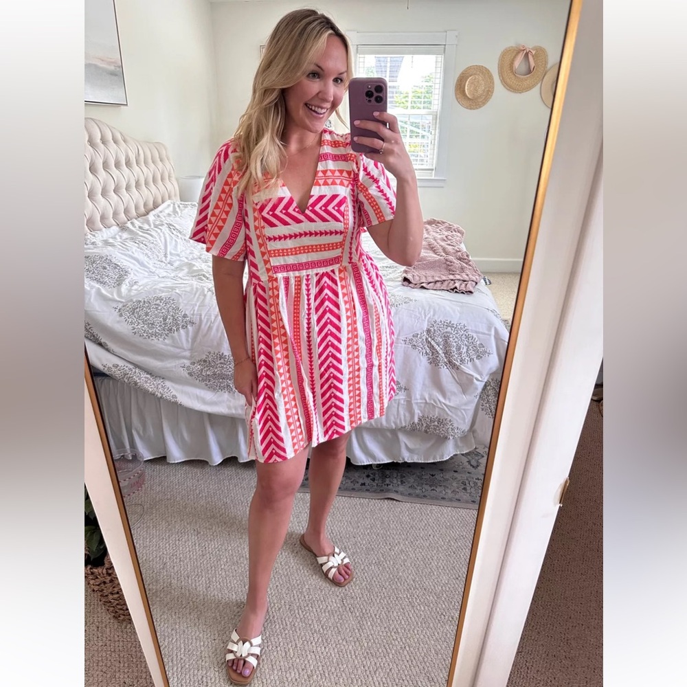 V-Neck Mini Swing Dress | Old Navy| Pink Orange Geometric Pattern Women’s Sz M - Picture 2 of 5